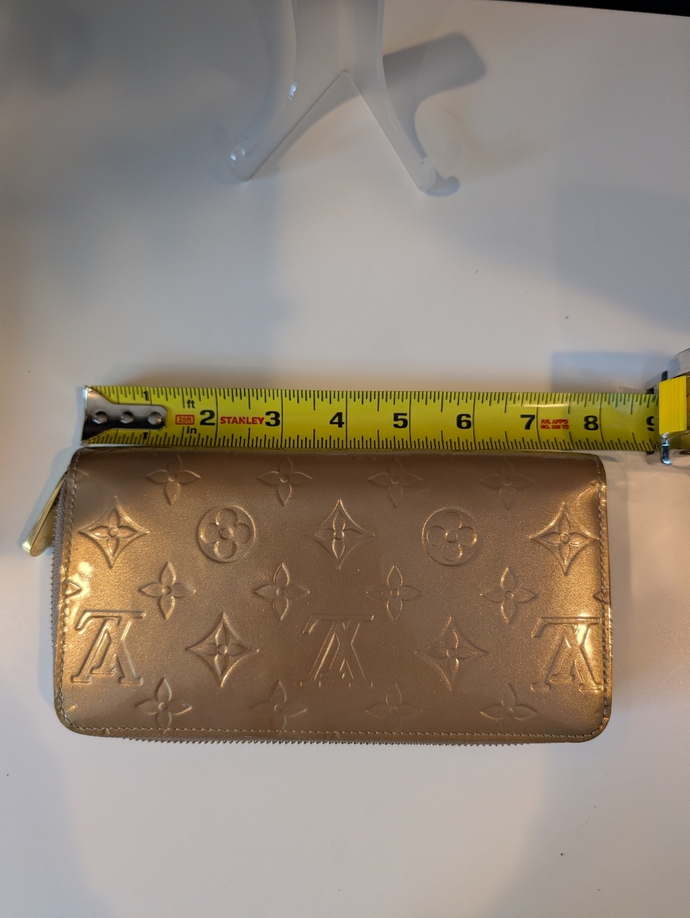 Louis Vuitton Vintage Gold Vernis Embossed Long Wallet - Picture 14 of 14